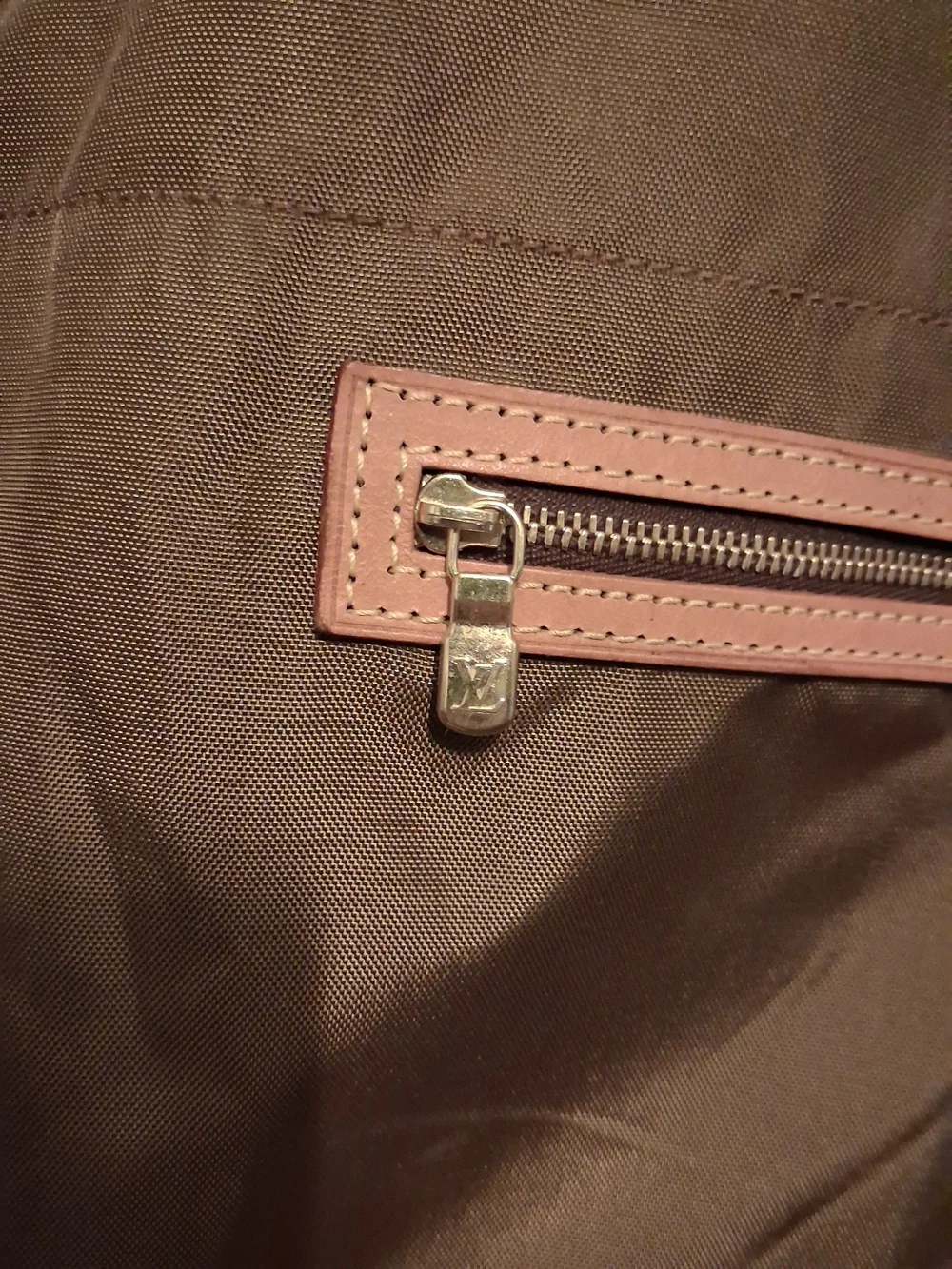 Authentic Louis Vuitton Monogram Canvas Suit/Garment Bag with Leather Trim (USA)